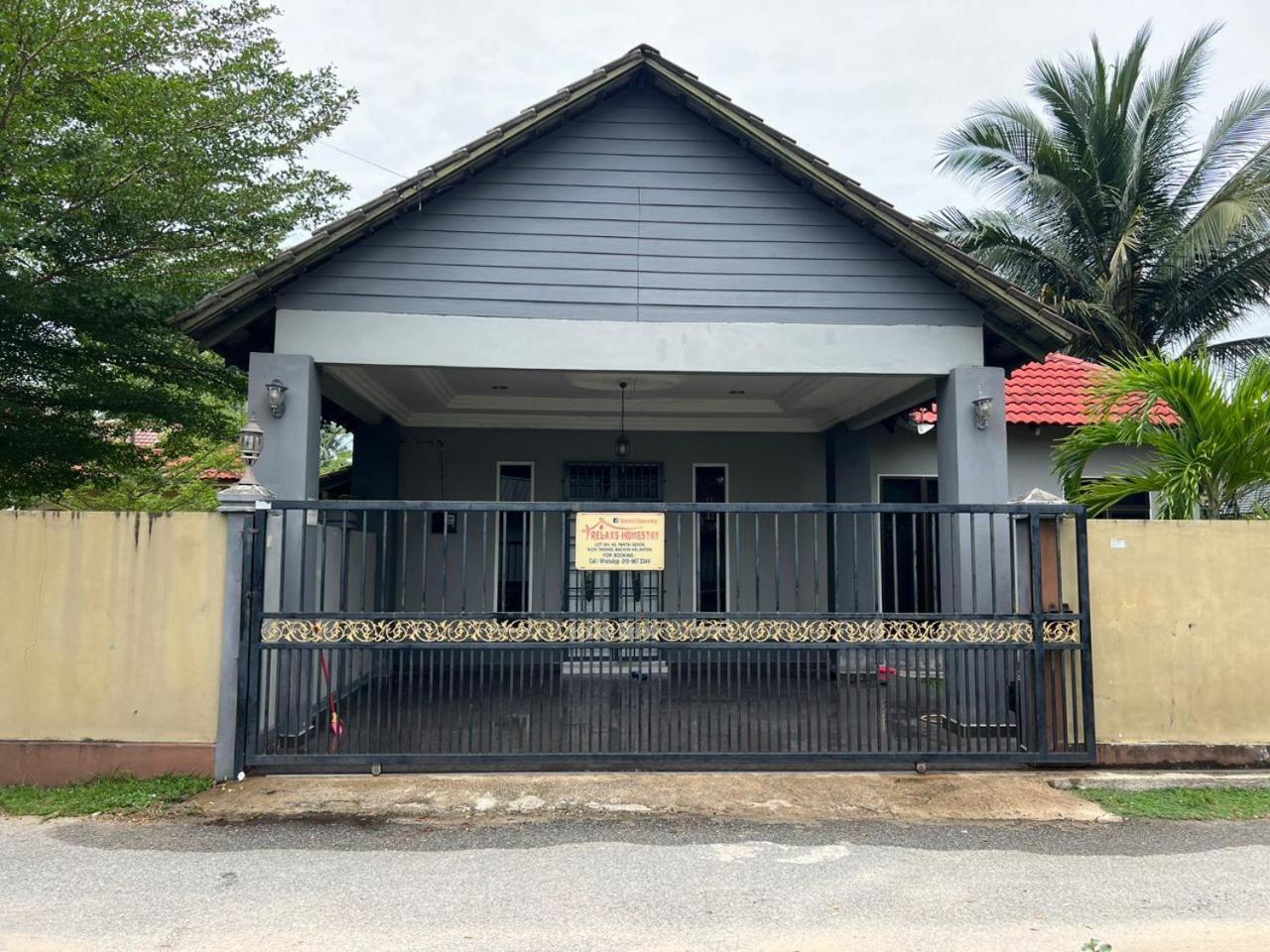 Relaxs Homestay Kota Bharu Exterior photo