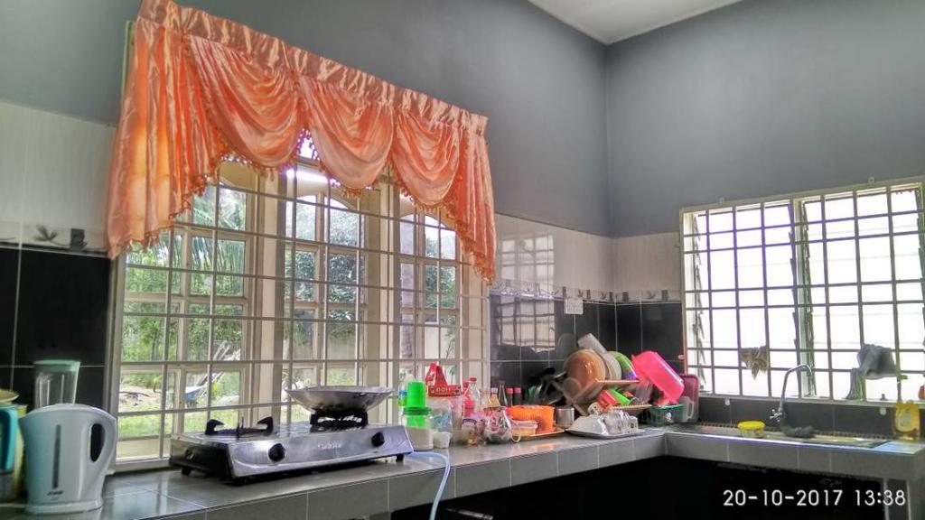 Relaxs Homestay Kota Bharu Exterior photo